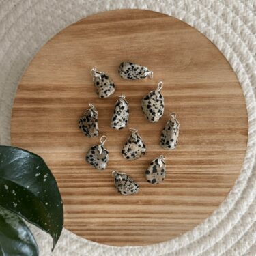 Baby Natura Sodaliet edelsteen hanger – Inzicht & Vertrouwen