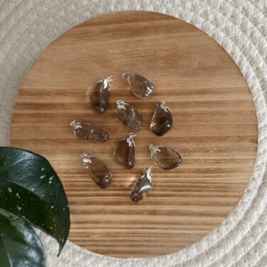 Baby Natura Sodaliet edelsteen hanger – Inzicht & Vertrouwen